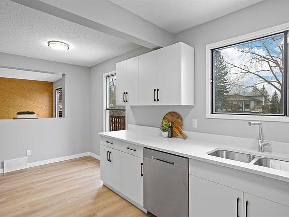 5th image of 6915 SW Ranchview Dr NW #8