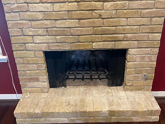4th image of 10832 Pagewood Dr