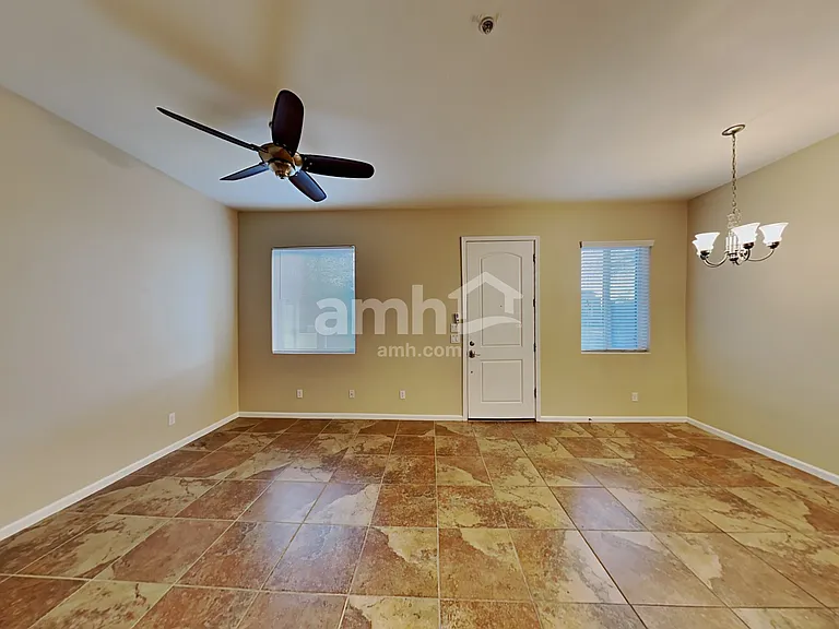 20025 N 20th St #103 — Photo 7