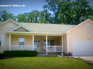 310 Woodsorrel Dr, Hillsboro, MO 63050