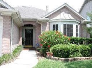 9506 Shadow Gate Ln, Houston, TX 77040