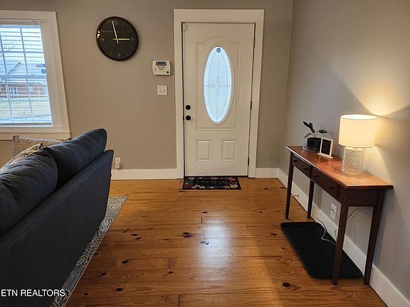4th image of 203 S Price St