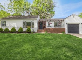 2114 W 71st St, Prairie Village, KS 66208