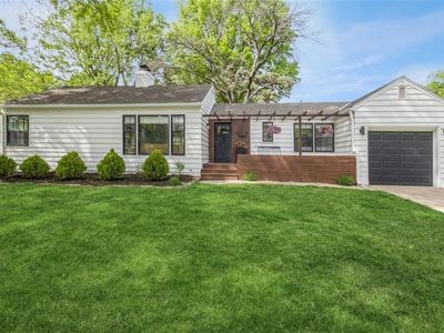 2114 W 71st St, Prairie Village, KS, 66208