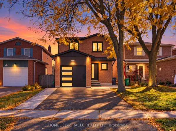 3034 Runcorn Row, Mississauga, ON L5N 4S5
