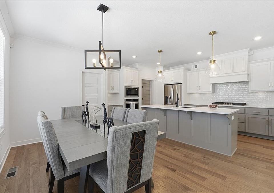 1st image of 18926 Ocheltree St