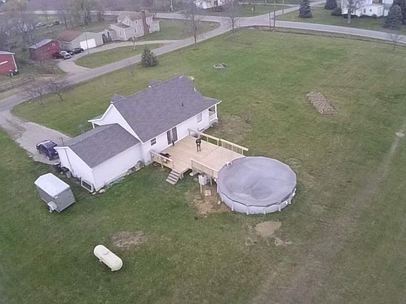3rd image of 486 Township Road 150