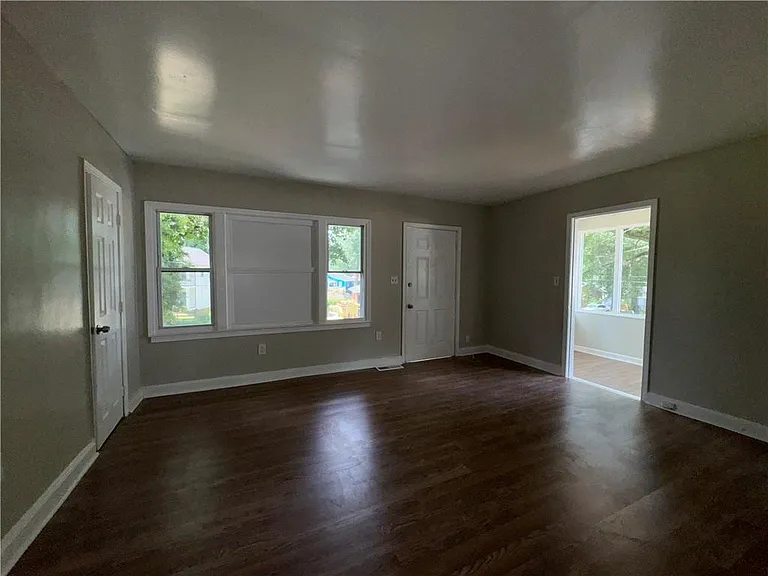 1537 Orlando St SW — Photo 9
