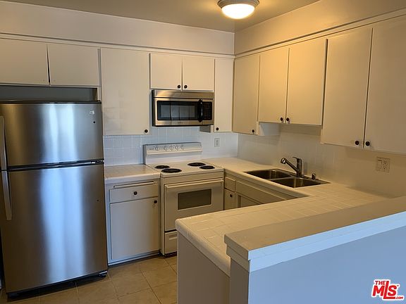 3rd image of 20 29th Ave APT 308