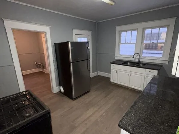 21 Edison St, Wilkes Barre, PA 18702