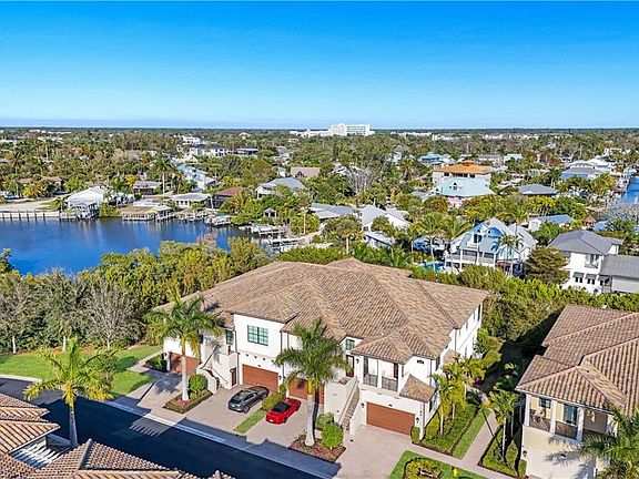 4th image of 2472 Breakwater WAY #11102