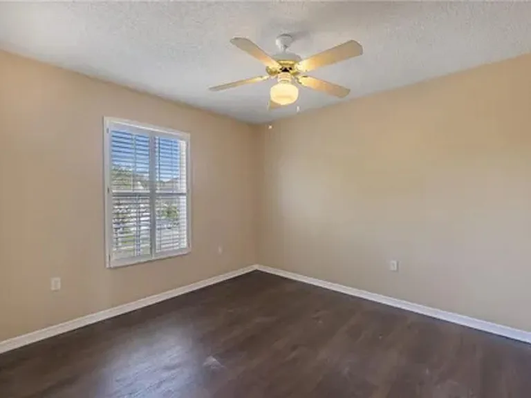 14535 Lake Underhill Rd #323 — Photo 23