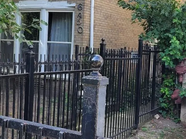 6950 N Ashland Blvd Unit E, Chicago, IL 60626