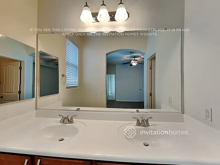 3365 E Constitution Dr — Photo 18