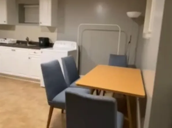 7721 13th St #Basement, Burnaby, BC V3N 0E1