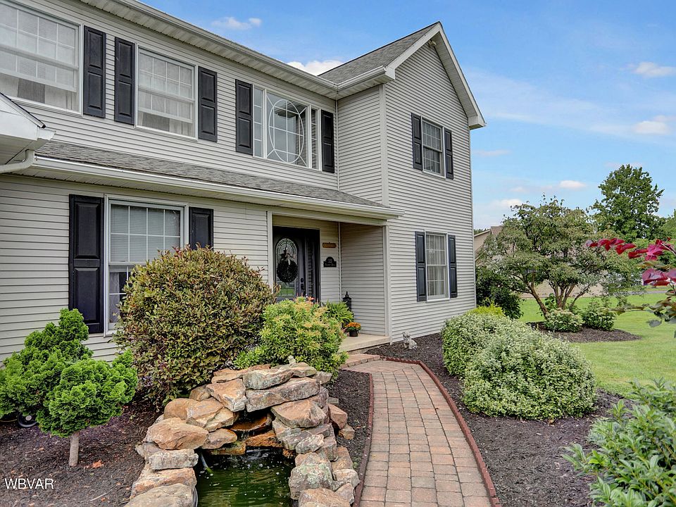 1st image of 325 Fairmont Dr