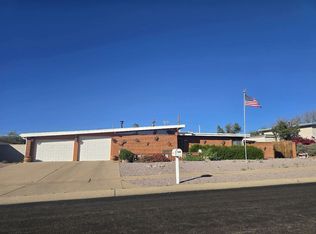 8131 E 18th St, Tucson, AZ 85710