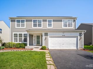 10516 Longfield Dr, Huntley, IL 60142