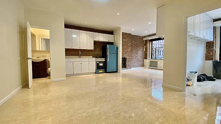 1626 2nd Ave #1F — Photo 4