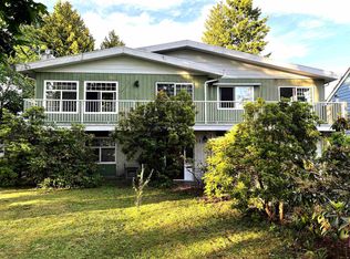 431 5th St #TOP, New Westminster, BC V3L 2X5