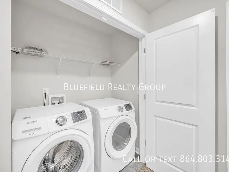 1329 Wunder Way — Photo 24