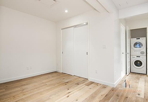 3rd image of 325 Lexington Ave APT 7C