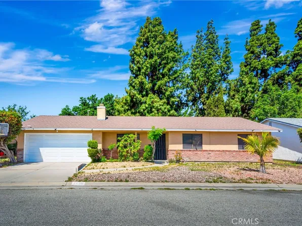 7035 Jon Allan Dr, North Hollywood, CA 91605