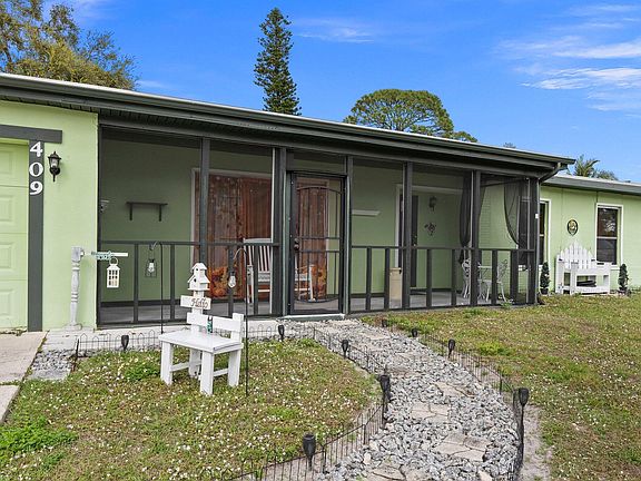 4th image of 409 SE Tranquilla Avenue