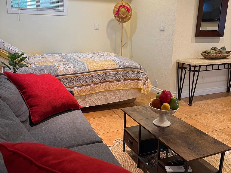 15116 Weddington St #B — Photo 7