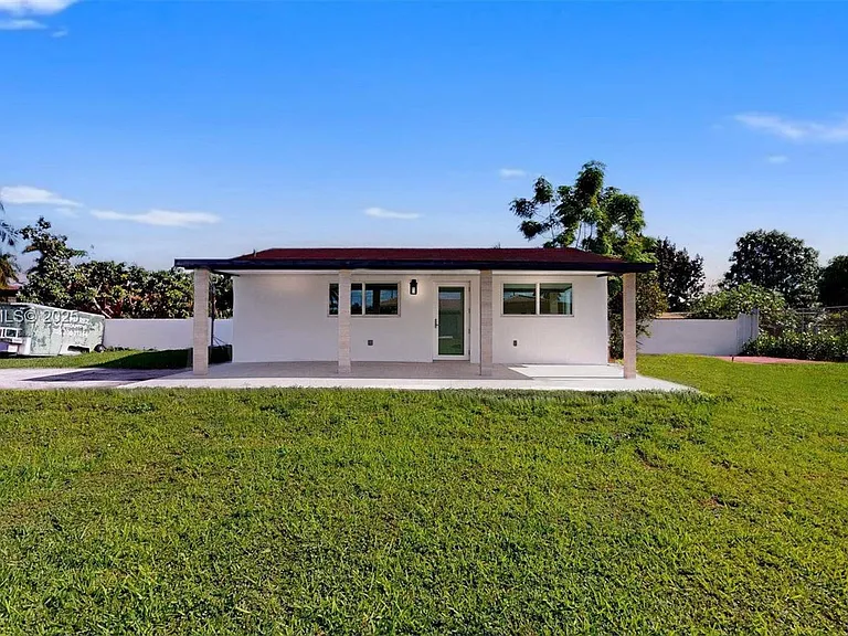 3801 SW 132nd Ave — Photo 25