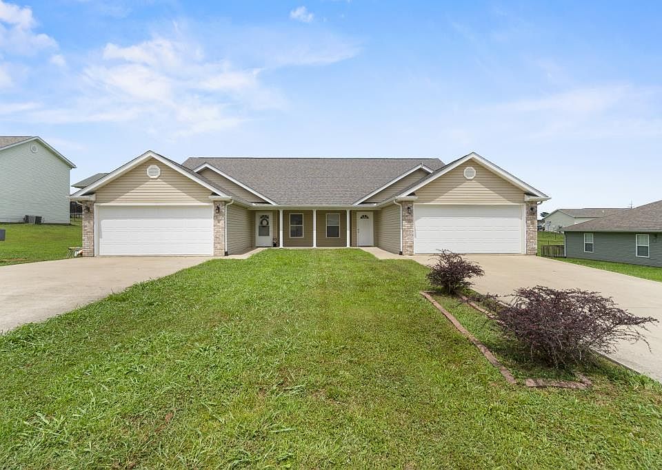 1st image of 186-190 China Blue Ln