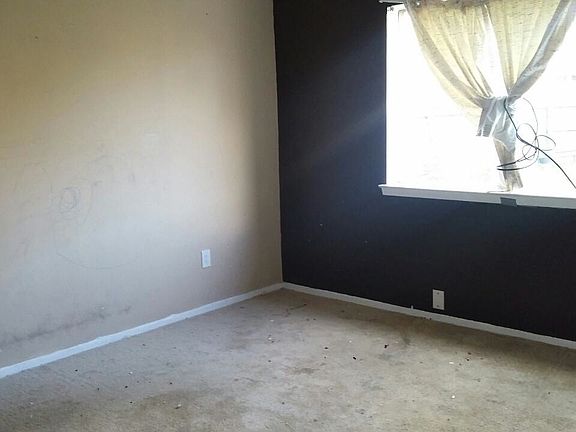 5th image of 15315 N Silver Green Dr