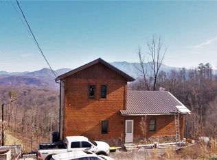 1015 Twin Oaks Rd #44, Gatlinburg, TN 37738