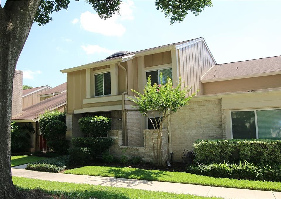 1st image of 11526 Village Place Dr #67