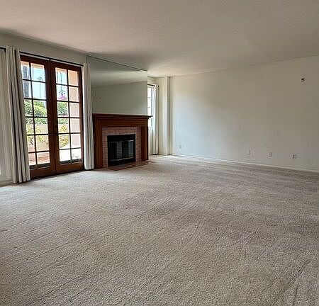 2nd image of 452 E Bougainvillea Ln