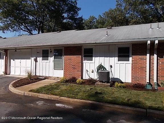 4th image of 149C Buckingham Dr