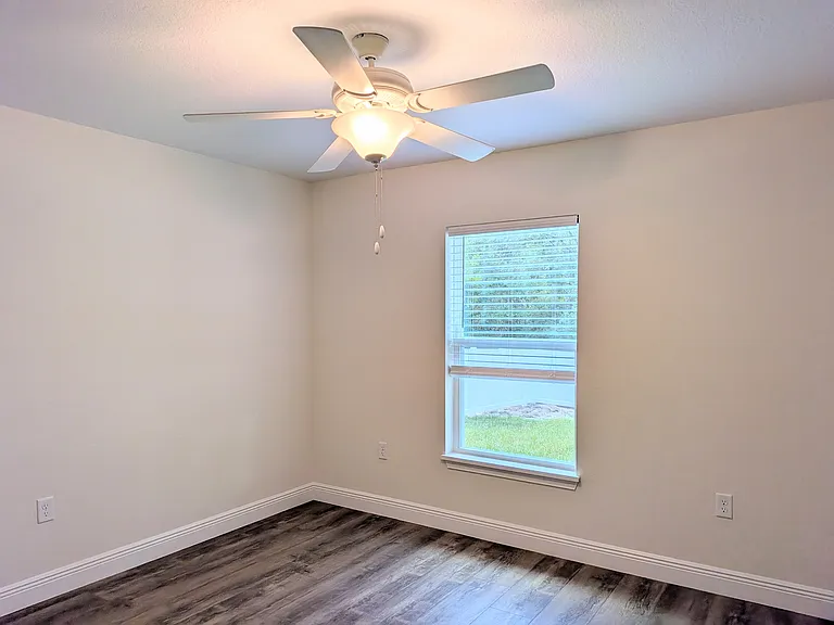 779 W Homeway Loop — Photo 5