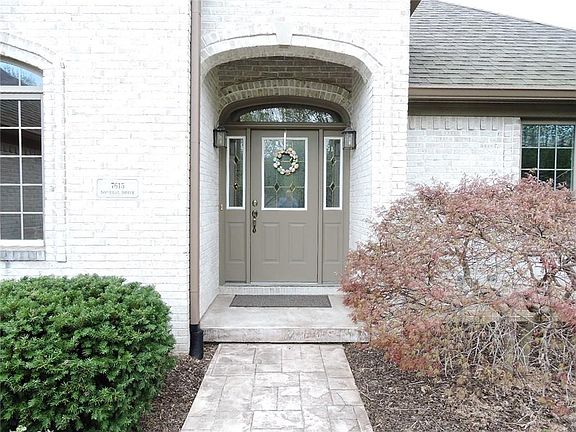 3rd image of 7615 Donegal Dr