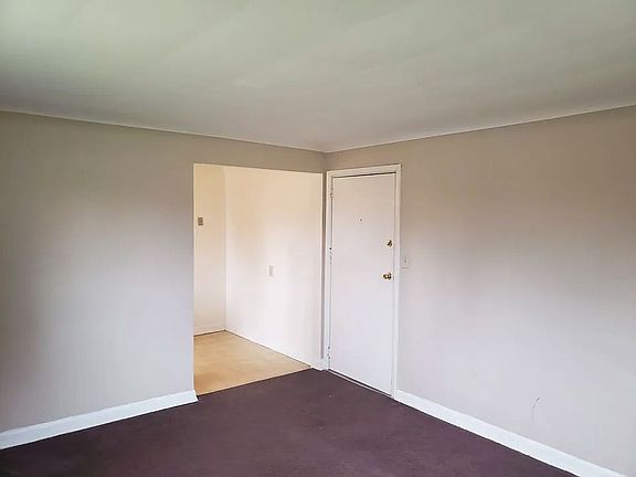 3rd image of 7598 Boleyn Dr APT 4