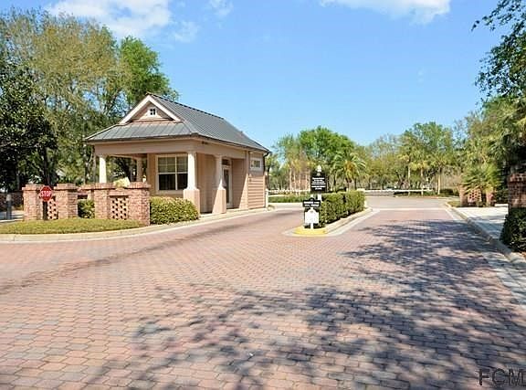 2nd image of 16 River Park Dr S #0