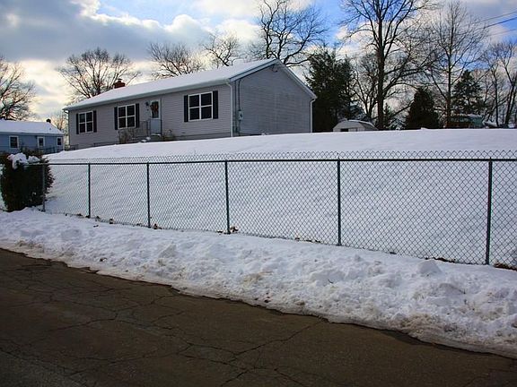 14 Bluff Road - Exterior