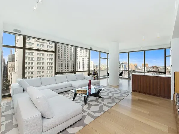 23 E 22nd St #27B, New York, NY 10010