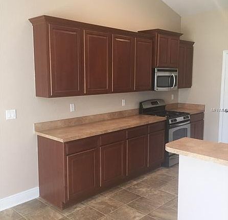 2nd image of 3215 Blackwater Oaks Way