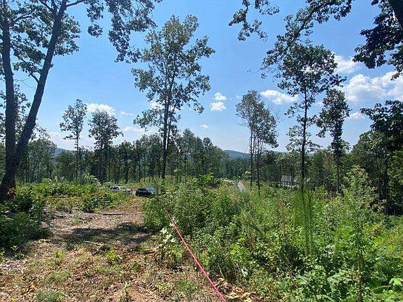 2nd image of 1084 Highgrove Dr #276