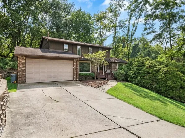 1270 Havelock St, Pittsburgh, PA 15234