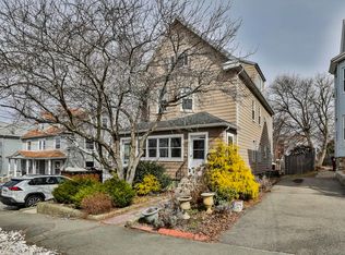 12 Linden Rd #12, Melrose, MA 02176