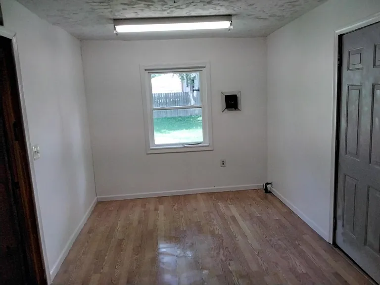 5629 Hallendale Rd — Photo 11