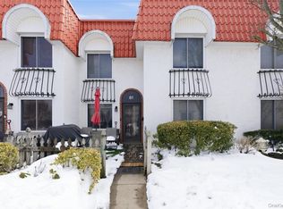 81 Alhambra Drive, Oceanside, NY 11572