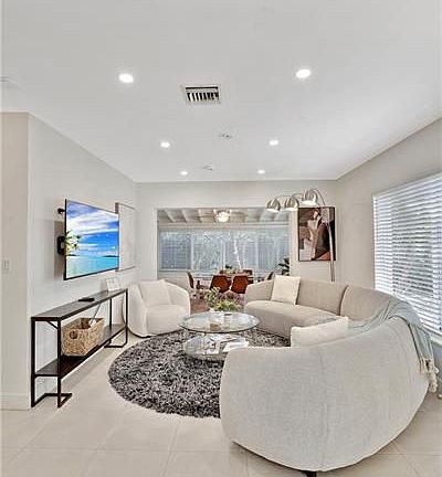 2nd image of 1608 NE 17th Way