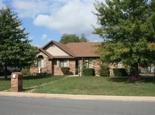 3609 W Maplewood St, Springfield, MO 65807